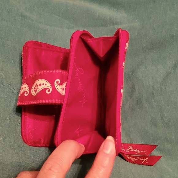 Vera Bradley Mesa Red Bi-Fold Wallet - Picture 4 of 7